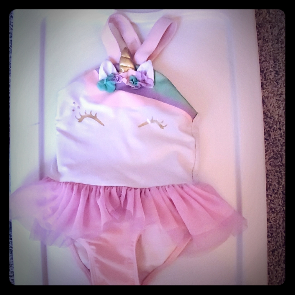 Like new unicorn girls bathing suit